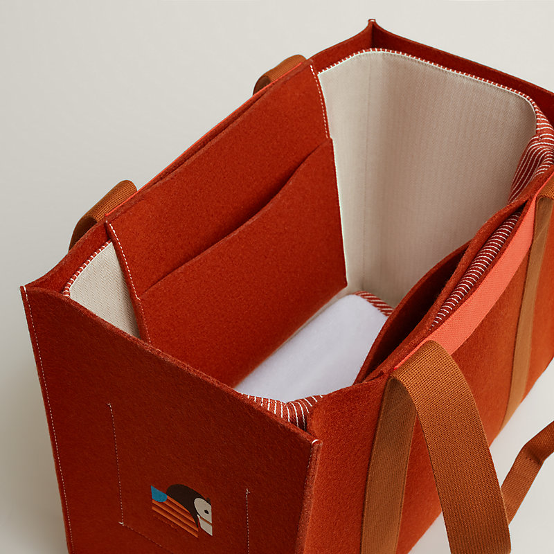 たあ HERMES マザーズバッグ クリーム/赤 動物イラスト付き たあ